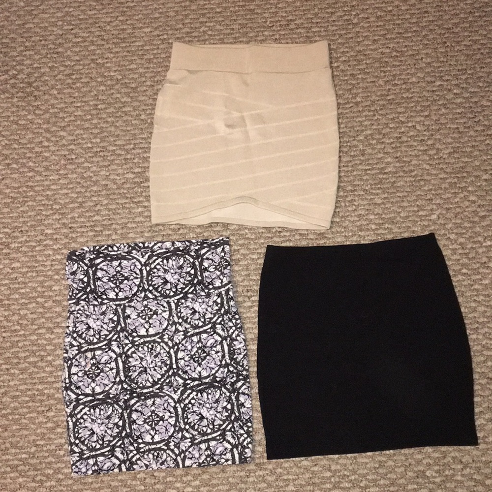 Size small mini skirts